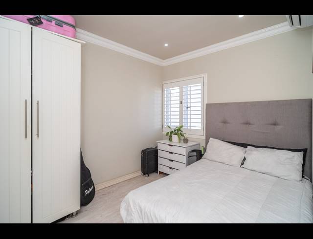 2 BEDROOM DUPLEX FOR SALE IN UMHLANGA CENTRAL